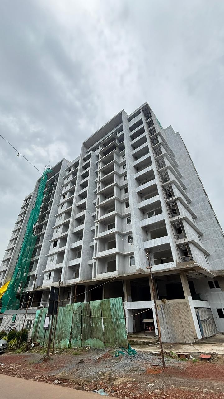 Inland Ascott deep excavation is being conducted.
